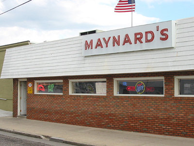 Maynard's Cafe Margate City, New Jersey - USA - The Live Network.com